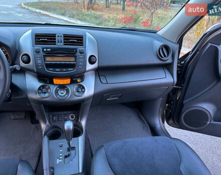 Коричневый Тойота РАВ 4, объемом двигателя 2 л и пробегом 67 тыс. км за 14800 $, фото 30 на Automoto.ua