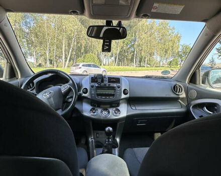Коричневий Тойота РАВ 4, об'ємом двигуна 2.23 л та пробігом 228 тис. км за 11000 $, фото 12 на Automoto.ua