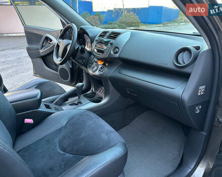 Коричневый Тойота РАВ 4, объемом двигателя 2 л и пробегом 67 тыс. км за 14800 $, фото 26 на Automoto.ua