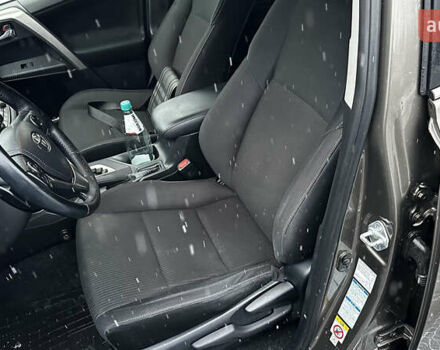 Коричневий Тойота РАВ 4, об'ємом двигуна 2.23 л та пробігом 225 тис. км за 16700 $, фото 24 на Automoto.ua