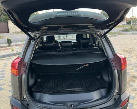 Тойота РАВ 4 2013 в Виннице на Automoto.ua Коричневый Тойота РАВ 4, объемом двигателя 2.23 л и пробегом 133 тыс. км за 18700 $, фото 4 на Automoto.ua