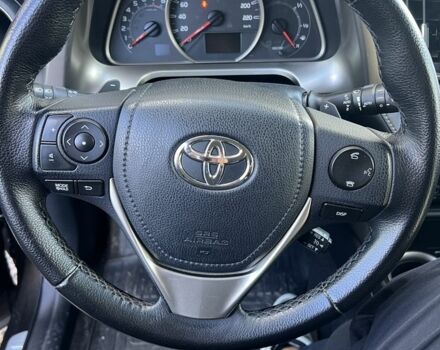 Коричневий Тойота РАВ 4, об'ємом двигуна 2 л та пробігом 186 тис. км за 16000 $, фото 4 на Automoto.ua