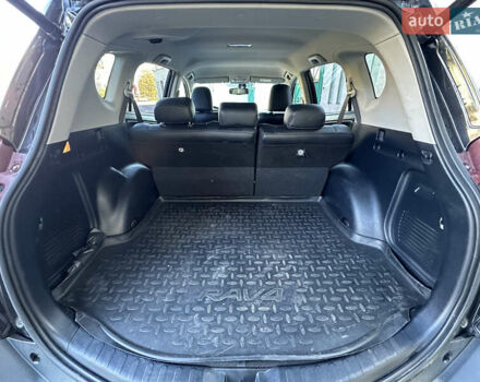 Коричневий Тойота РАВ 4, об'ємом двигуна 2 л та пробігом 186 тис. км за 17300 $, фото 33 на Automoto.ua