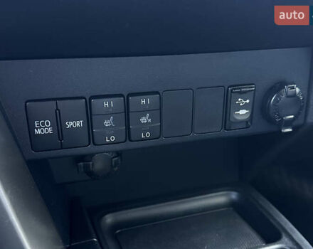 Коричневий Тойота РАВ 4, об'ємом двигуна 2 л та пробігом 186 тис. км за 17300 $, фото 21 на Automoto.ua