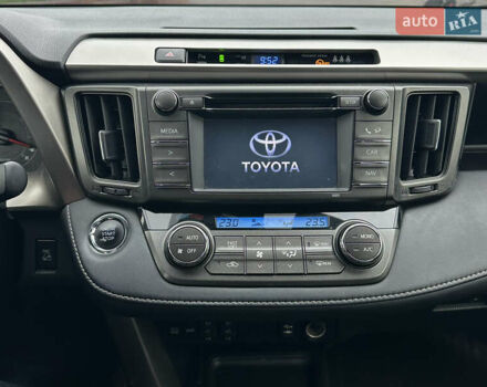 Коричневий Тойота РАВ 4, об'ємом двигуна 2 л та пробігом 189 тис. км за 15999 $, фото 28 на Automoto.ua