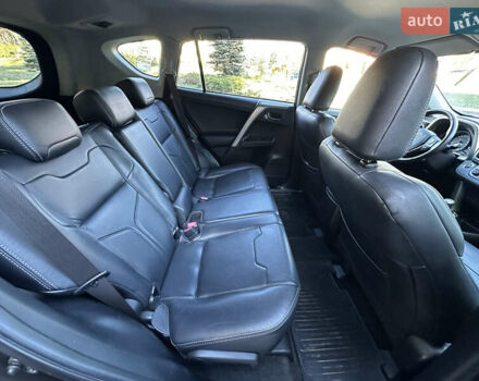 Коричневий Тойота РАВ 4, об'ємом двигуна 2 л та пробігом 186 тис. км за 17300 $, фото 12 на Automoto.ua