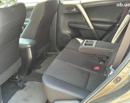 Коричневый Тойота РАВ 4, объемом двигателя 2.2 л и пробегом 112 тыс. км за 20990 $, фото 10 на Automoto.ua