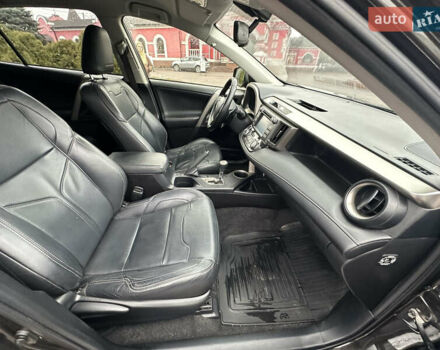 Коричневий Тойота РАВ 4, об'ємом двигуна 2 л та пробігом 189 тис. км за 15999 $, фото 19 на Automoto.ua