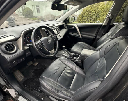 Коричневий Тойота РАВ 4, об'ємом двигуна 2 л та пробігом 189 тис. км за 15999 $, фото 9 на Automoto.ua