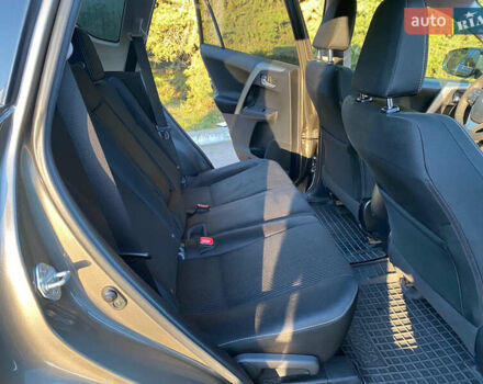 Коричневий Тойота РАВ 4, об'ємом двигуна 2.49 л та пробігом 168 тис. км за 16999 $, фото 9 на Automoto.ua