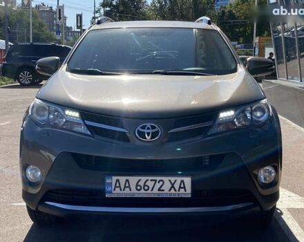 Тойота РАВ 4 2015 у Києві на Automoto.ua Коричневий Тойота РАВ 4, об'ємом двигуна 2.2 л та пробігом 113 тис. км за 18900 $, фото 2 на Automoto.ua