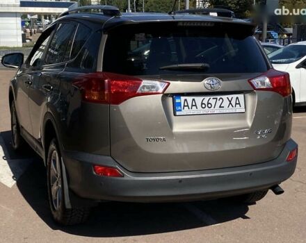 Тойота РАВ 4 2015 у Києві на Automoto.ua Коричневий Тойота РАВ 4, об'ємом двигуна 2.2 л та пробігом 113 тис. км за 18900 $, фото 4 на Automoto.ua