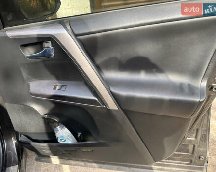 Тойота РАВ 4 2016 в Днепре (Днепропетровске) на Automoto.ua Коричневый Тойота РАВ 4, объемом двигателя 2.23 л и пробегом 178 тыс. км за 22000 $, фото 7 на Automoto.ua