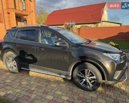 Коричневый Тойота РАВ 4, объемом двигателя 2.23 л и пробегом 133 тыс. км за 21000 $, фото 2 на Automoto.ua