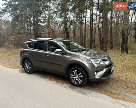 Коричневый Тойота РАВ 4, объемом двигателя 1.99 л и пробегом 67 тыс. км за 22800 $, фото 1 на Automoto.ua