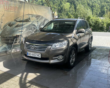 Коричневий Тойота РАВ 4, об'ємом двигуна 2.23 л та пробігом 300 тис. км за 11200 $, фото 1 на Automoto.ua