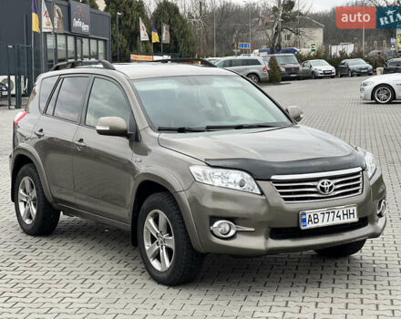 Коричневый Тойота РАВ 4, объемом двигателя 2.2 л и пробегом 323 тыс. км за 13500 $, фото 1 на Automoto.ua