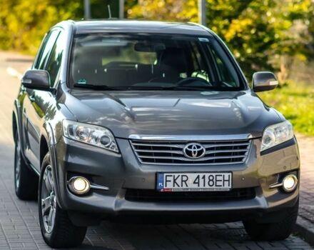 Коричневий Тойота РАВ 4, об'ємом двигуна 2.2 л та пробігом 187 тис. км за 8100 $, фото 1 на Automoto.ua