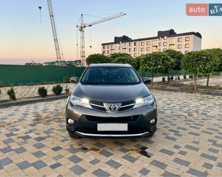 Коричневий Тойота РАВ 4, об'ємом двигуна 2.23 л та пробігом 133 тис. км за 18700 $, фото 1 на Automoto.ua