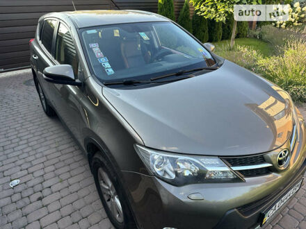 Тойота РАВ 4 2013 у Черкасах на Automoto.ua Коричневий Тойота РАВ 4, об'ємом двигуна 2.23 л та пробігом 190 тис. км за 17000 $, фото 1 на Automoto.ua