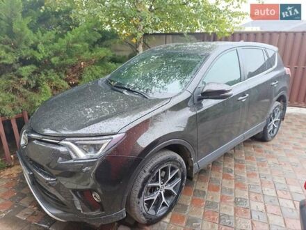 Тойота РАВ 4 2017 у Дніпро (Дніпропетровську) на Automoto.ua Коричневий Тойота РАВ 4, об'ємом двигуна 2 л та пробігом 139 тис. км за 23000 $, фото 1 на Automoto.ua
