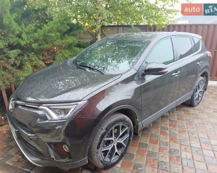 Коричневий Тойота РАВ 4, об'ємом двигуна 2 л та пробігом 139 тис. км за 23000 $, фото 1 на Automoto.ua