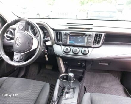 Червоний Тойота РАВ 4, об'ємом двигуна 2.5 л та пробігом 120 тис. км за 17000 $, фото 7 на Automoto.ua