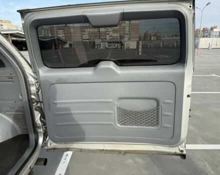 Красный Тойота РАВ 4, объемом двигателя 2 л и пробегом 262 тыс. км за 4000 $, фото 13 на Automoto.ua