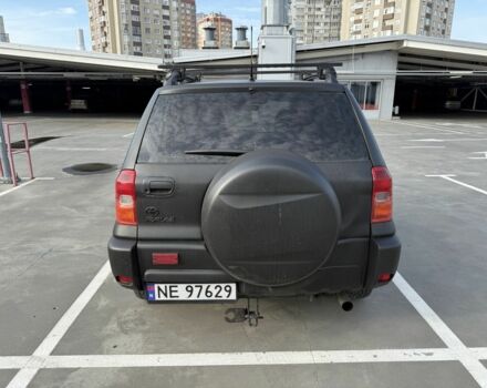 Красный Тойота РАВ 4, объемом двигателя 2 л и пробегом 262 тыс. км за 4000 $, фото 5 на Automoto.ua