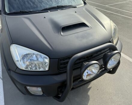 Красный Тойота РАВ 4, объемом двигателя 2 л и пробегом 262 тыс. км за 4000 $, фото 2 на Automoto.ua