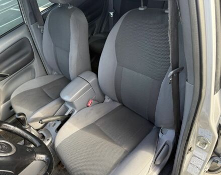 Красный Тойота РАВ 4, объемом двигателя 2 л и пробегом 262 тыс. км за 4000 $, фото 16 на Automoto.ua