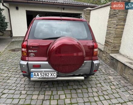 Красный Тойота РАВ 4, объемом двигателя 2 л и пробегом 192 тыс. км за 8100 $, фото 2 на Automoto.ua
