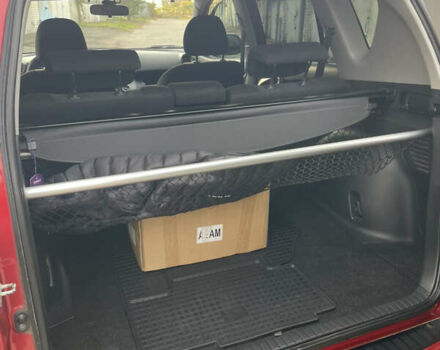 Червоний Тойота РАВ 4, об'ємом двигуна 2 л та пробігом 195 тис. км за 8999 $, фото 15 на Automoto.ua