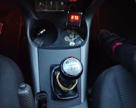 Красный Тойота РАВ 4, объемом двигателя 2.2 л и пробегом 326 тыс. км за 9500 $, фото 41 на Automoto.ua