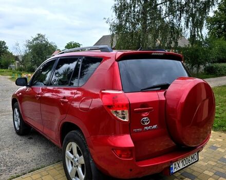 Червоний Тойота РАВ 4, об'ємом двигуна 2 л та пробігом 200 тис. км за 7500 $, фото 1 на Automoto.ua
