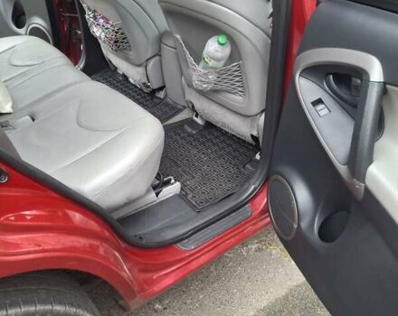 Красный Тойота РАВ 4, объемом двигателя 3.46 л и пробегом 134 тыс. км за 11300 $, фото 4 на Automoto.ua