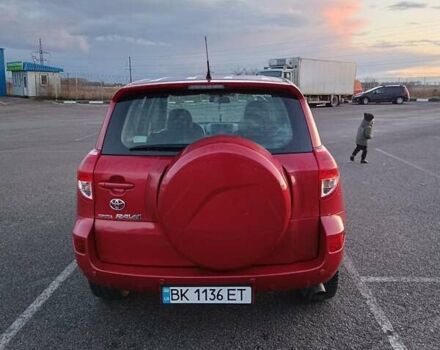 Красный Тойота РАВ 4, объемом двигателя 2.2 л и пробегом 326 тыс. км за 9500 $, фото 19 на Automoto.ua