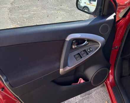 Красный Тойота РАВ 4, объемом двигателя 2 л и пробегом 168 тыс. км за 10500 $, фото 7 на Automoto.ua