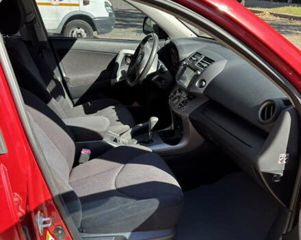 Красный Тойота РАВ 4, объемом двигателя 2 л и пробегом 168 тыс. км за 10500 $, фото 6 на Automoto.ua