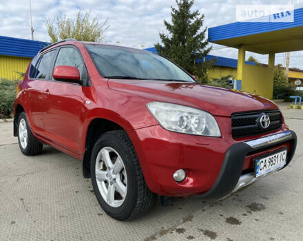 Красный Тойота РАВ 4, объемом двигателя 2 л и пробегом 244 тыс. км за 9500 $, фото 12 на Automoto.ua