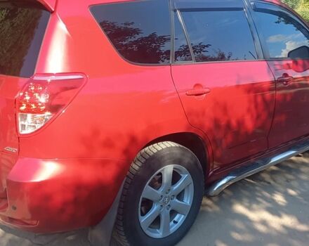 Красный Тойота РАВ 4, объемом двигателя 2.4 л и пробегом 194 тыс. км за 11000 $, фото 4 на Automoto.ua