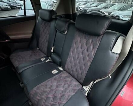 Красный Тойота РАВ 4, объемом двигателя 2.4 л и пробегом 336 тыс. км за 10300 $, фото 17 на Automoto.ua