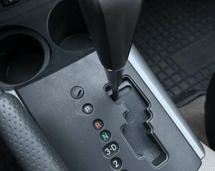 Красный Тойота РАВ 4, объемом двигателя 2.4 л и пробегом 336 тыс. км за 10300 $, фото 30 на Automoto.ua