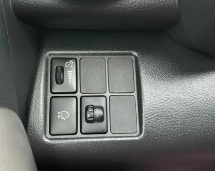 Красный Тойота РАВ 4, объемом двигателя 2 л и пробегом 229 тыс. км за 11400 $, фото 13 на Automoto.ua