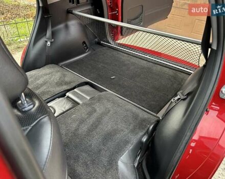 Красный Тойота РАВ 4, объемом двигателя 2.36 л и пробегом 200 тыс. км за 9999 $, фото 101 на Automoto.ua