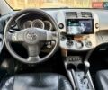Красный Тойота РАВ 4, объемом двигателя 2 л и пробегом 174 тыс. км за 10999 $, фото 28 на Automoto.ua