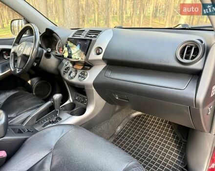 Красный Тойота РАВ 4, объемом двигателя 2 л и пробегом 174 тыс. км за 10999 $, фото 20 на Automoto.ua