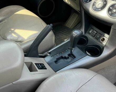 Красный Тойота РАВ 4, объемом двигателя 2 л и пробегом 278 тыс. км за 6990 $, фото 14 на Automoto.ua