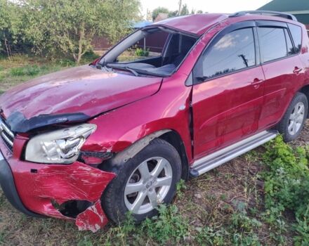 Червоний Тойота РАВ 4, об'ємом двигуна 2 л та пробігом 230 тис. км за 4650 $, фото 1 на Automoto.ua