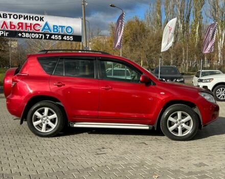 Красный Тойота РАВ 4, объемом двигателя 2 л и пробегом 229 тыс. км за 11400 $, фото 7 на Automoto.ua